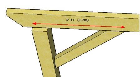 Copyright image: reducing the size of the pergola beam span by using braces.